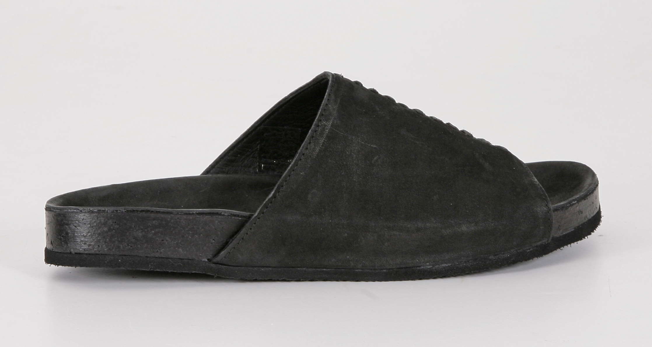 The Last Conspiracy Clemence Sandals Mat