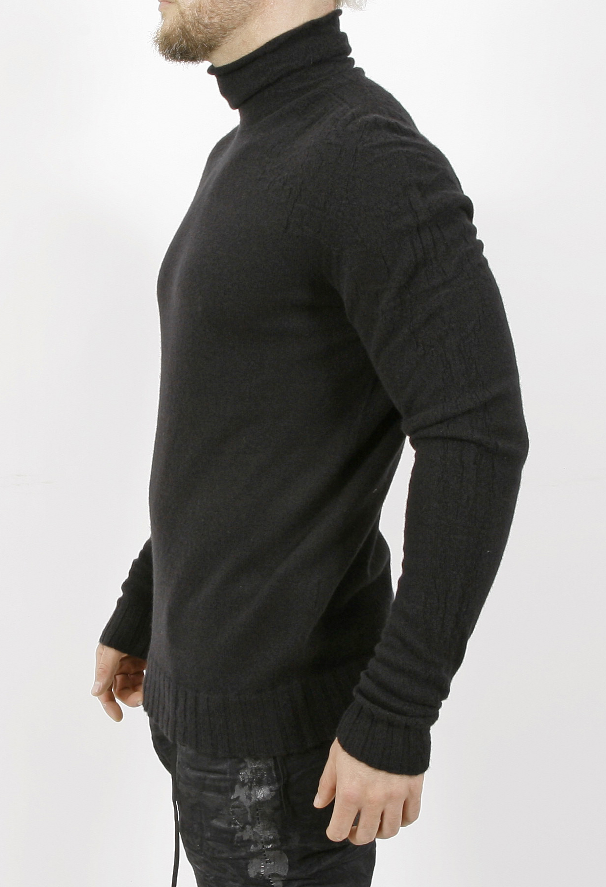 MD75 Pullover Cashmere Black High Neck 