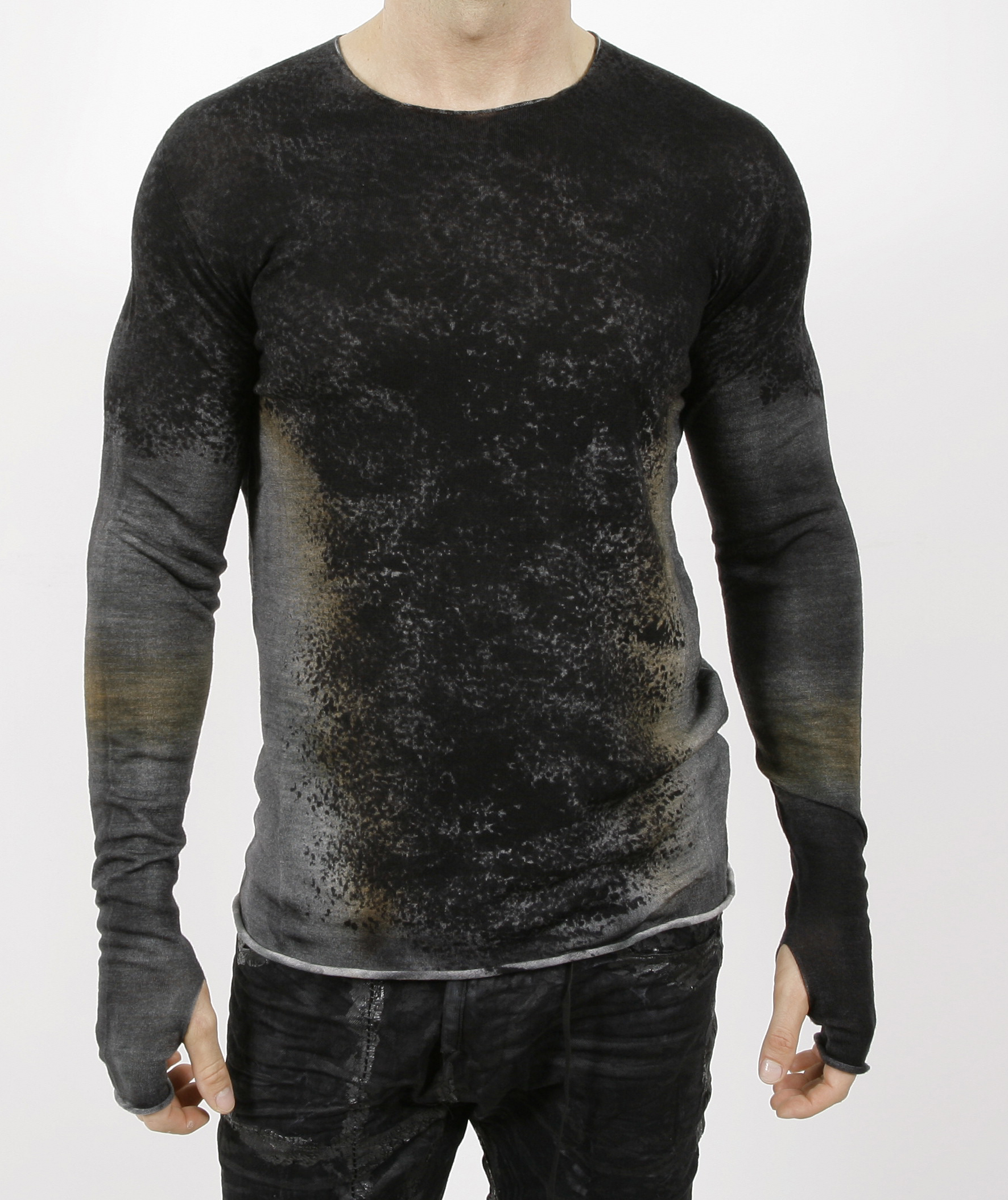 MD75 Pullover Black Spin