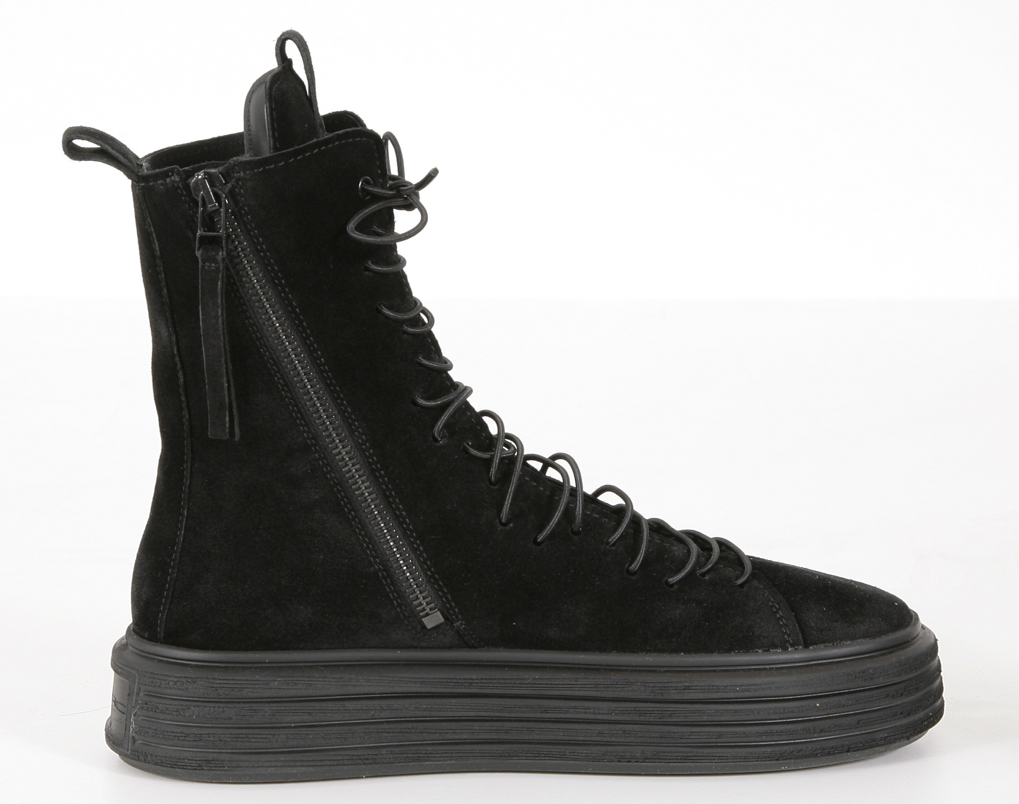 Puro Secret Transformation Boots