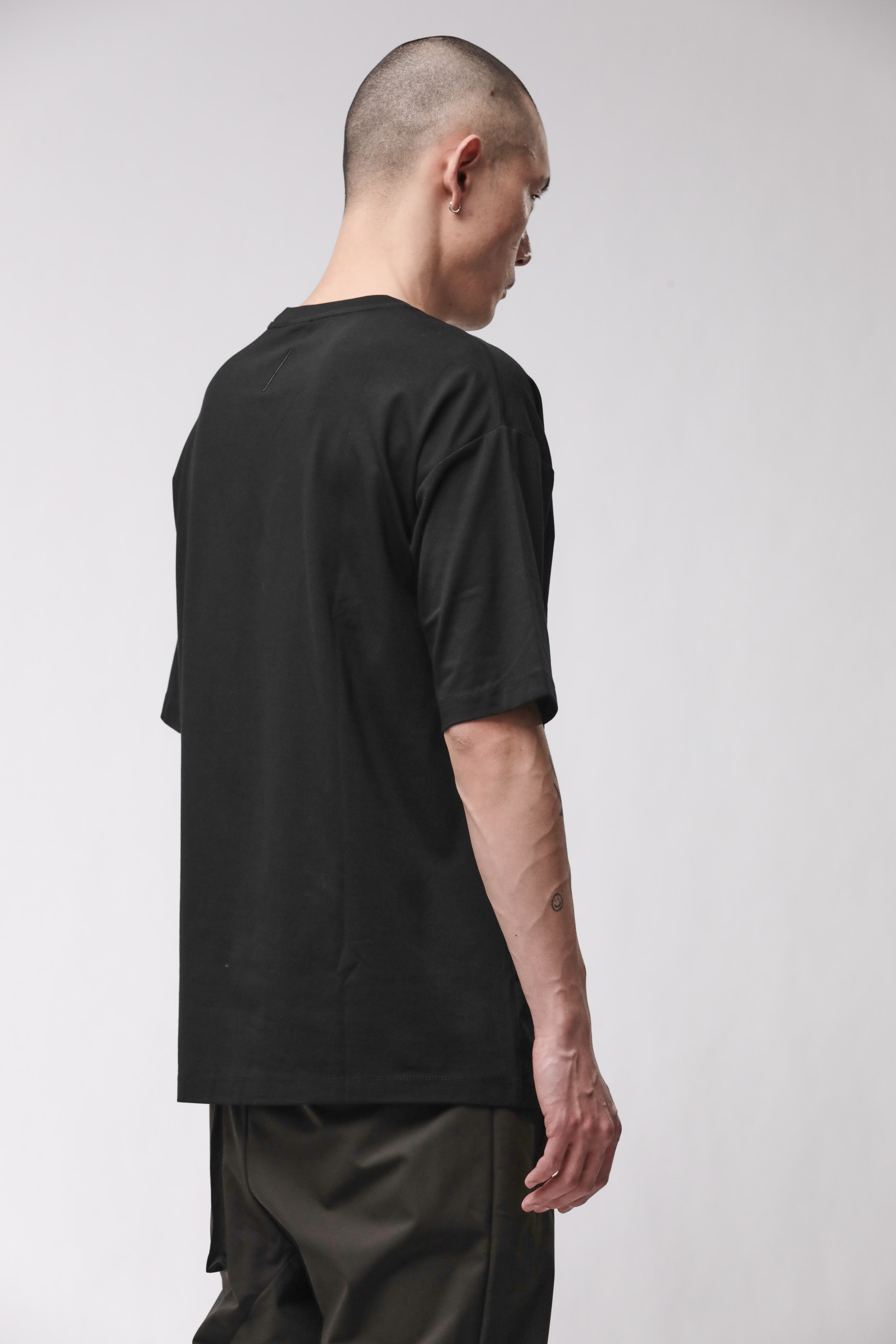Thom Krom Round Neck Shirt Black