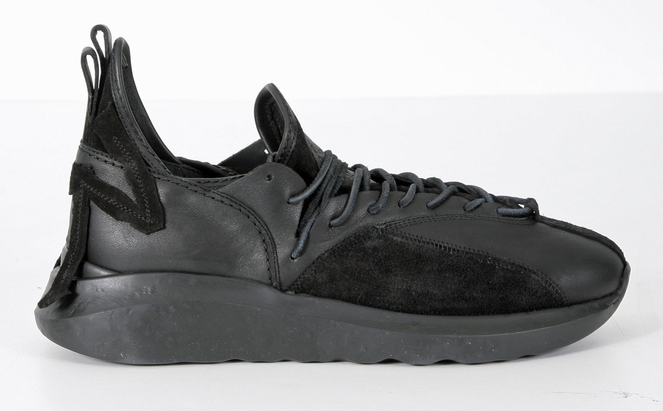 Legitimate Defiance SOL Sneakers Nero