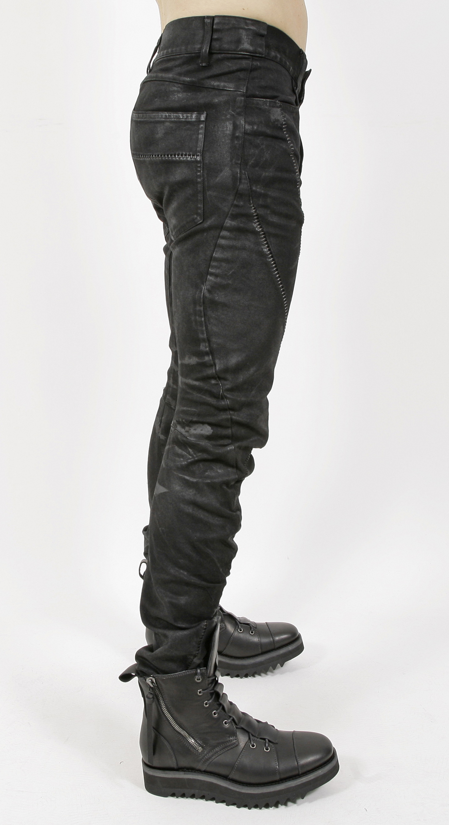 D.Hygen Coated Stretch Denim Overlock Twisted Curved Slim Trousers