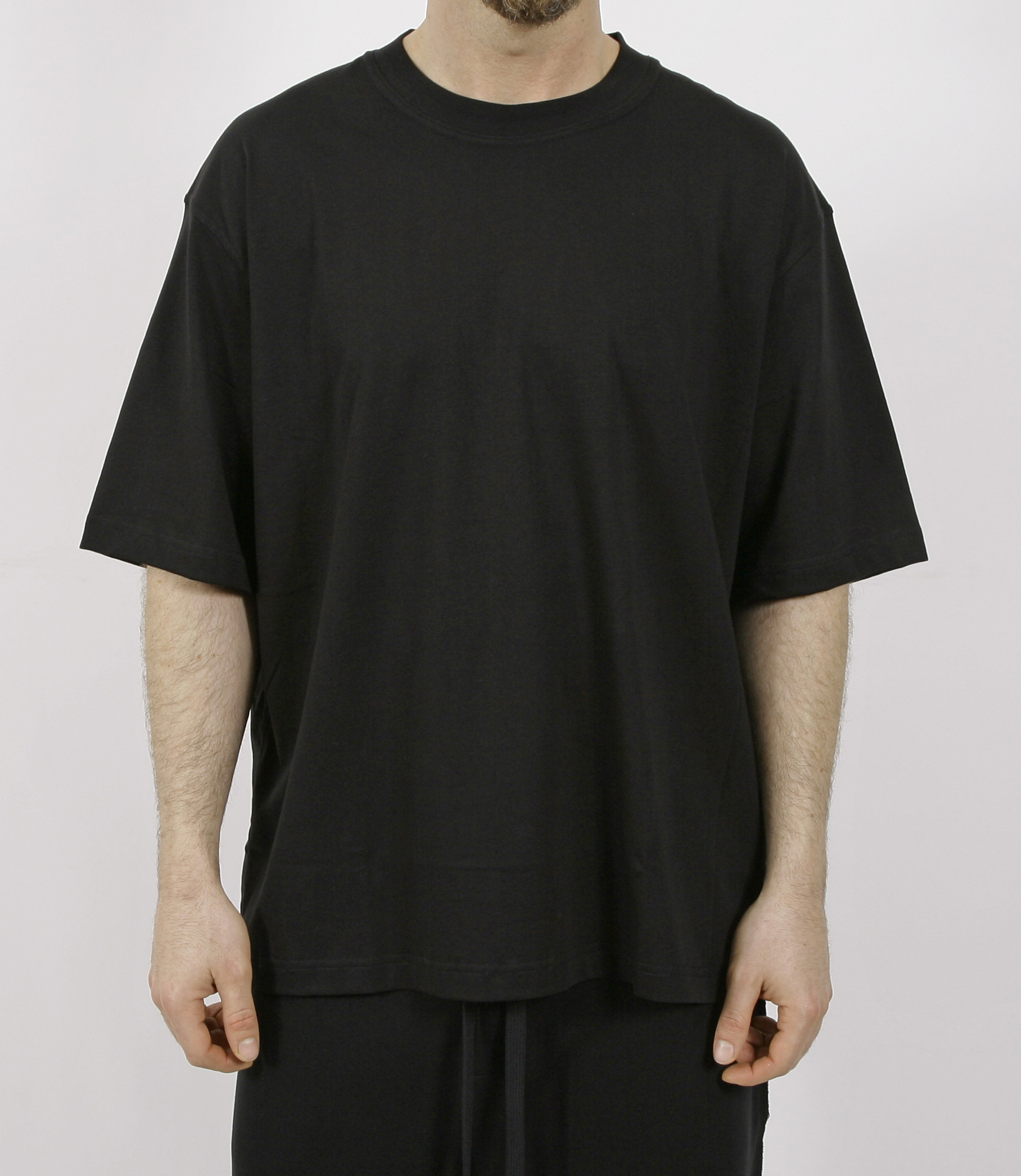 Isabel Benenato T-Shirt