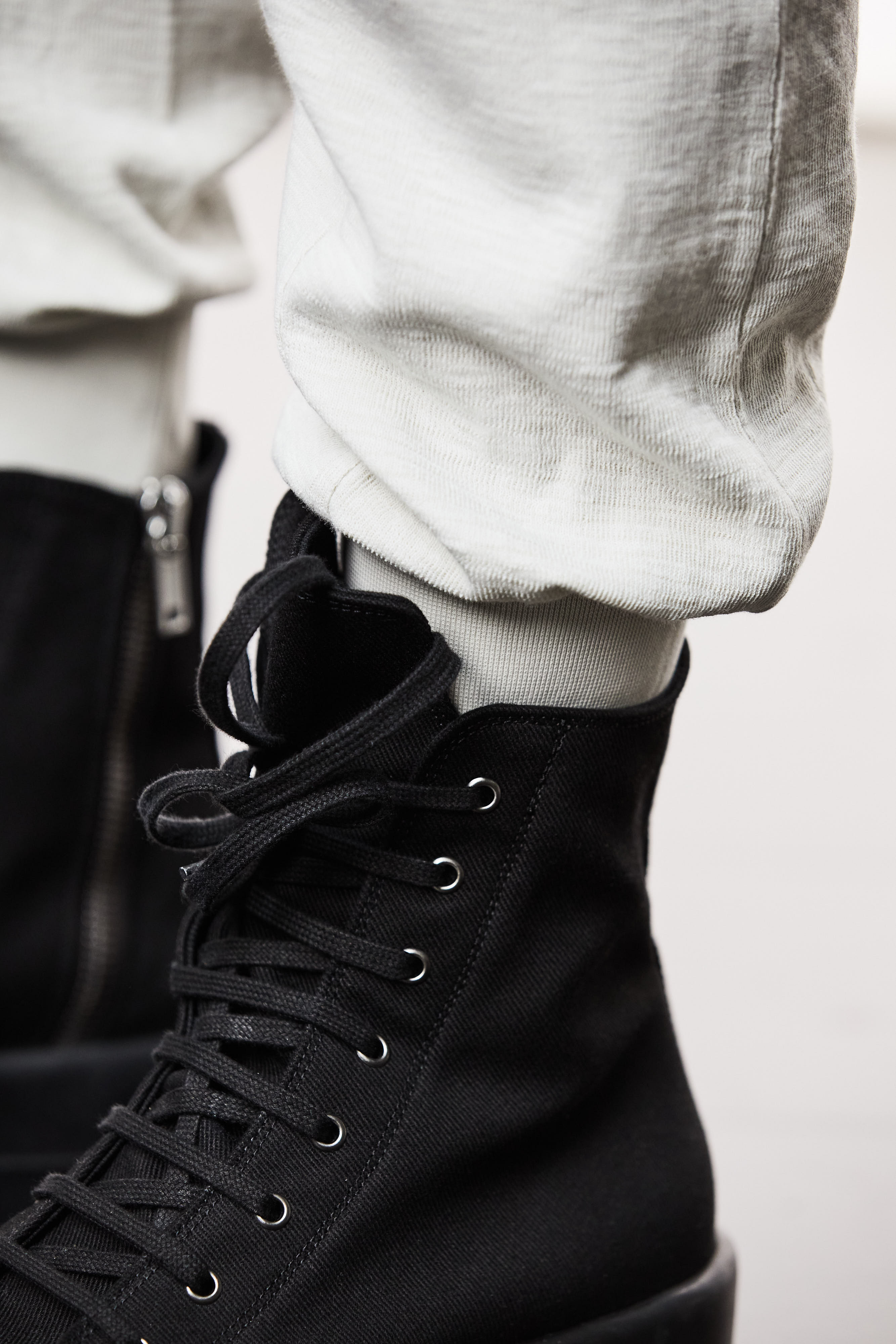 Thom Krom Matmix Cargo Trousers Dune Thom Krom Matmix Cargo Trousers Dune