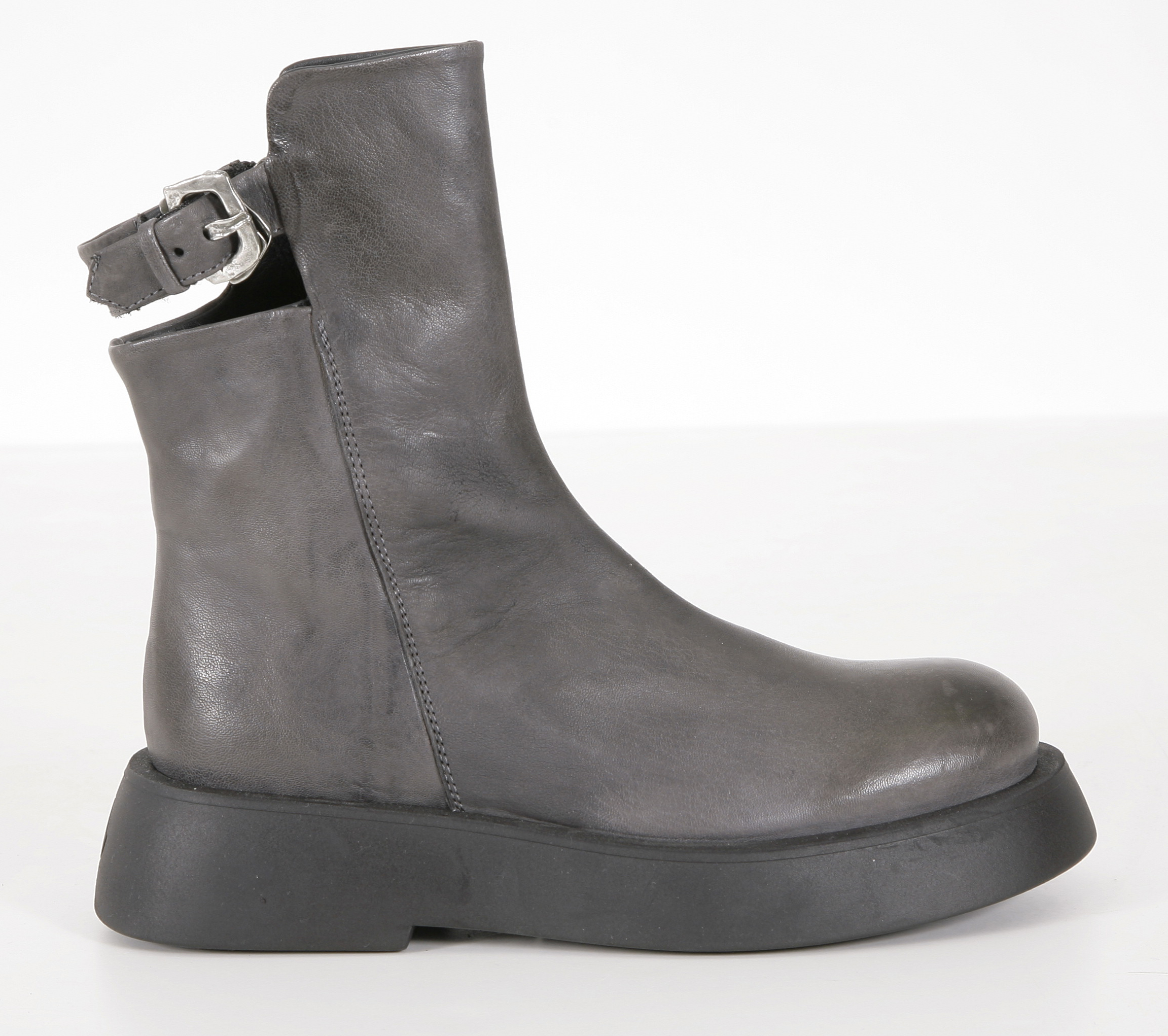 Ernesto Dolani Lecroix Boots Woman