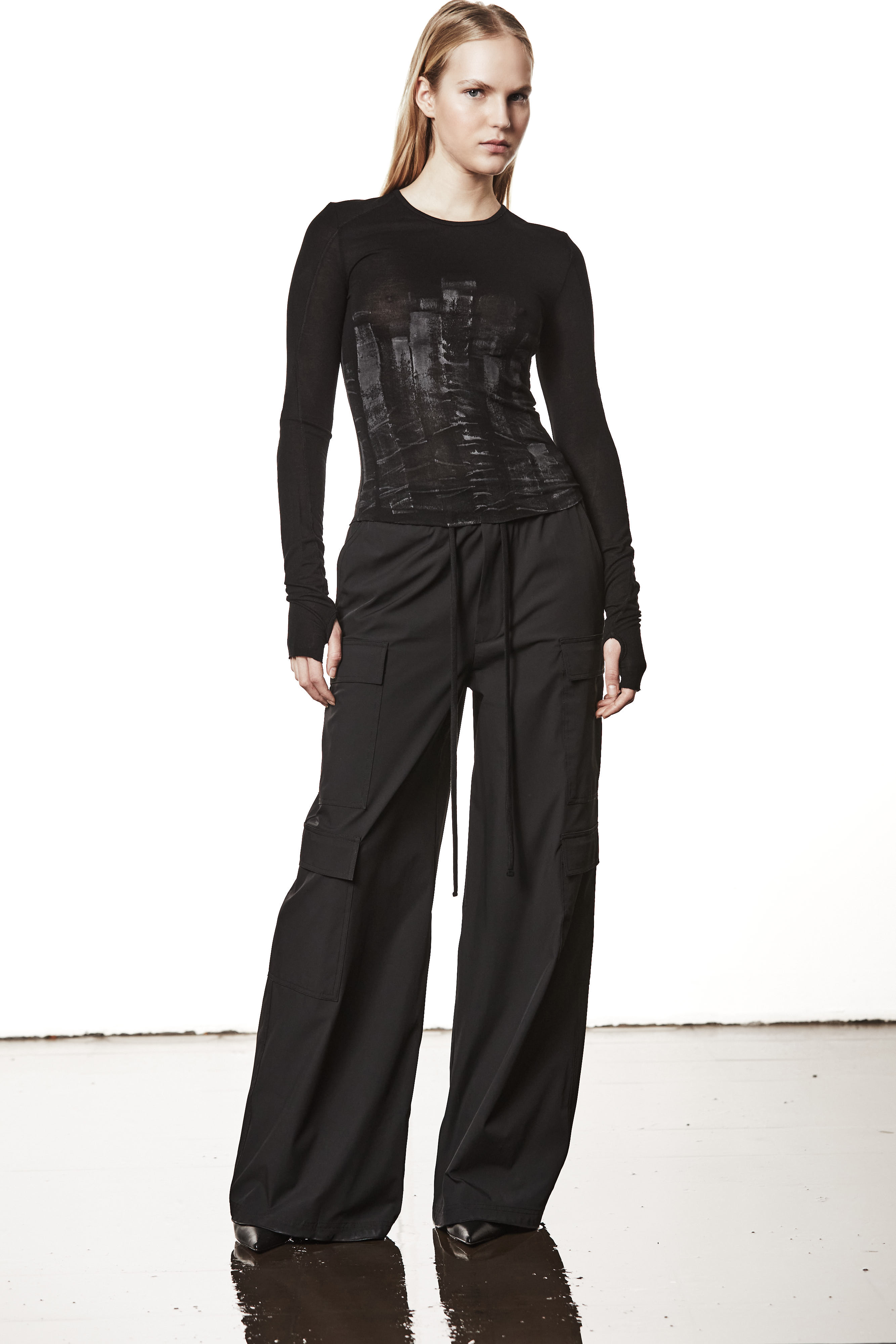 Thom Krom Sleeve 595