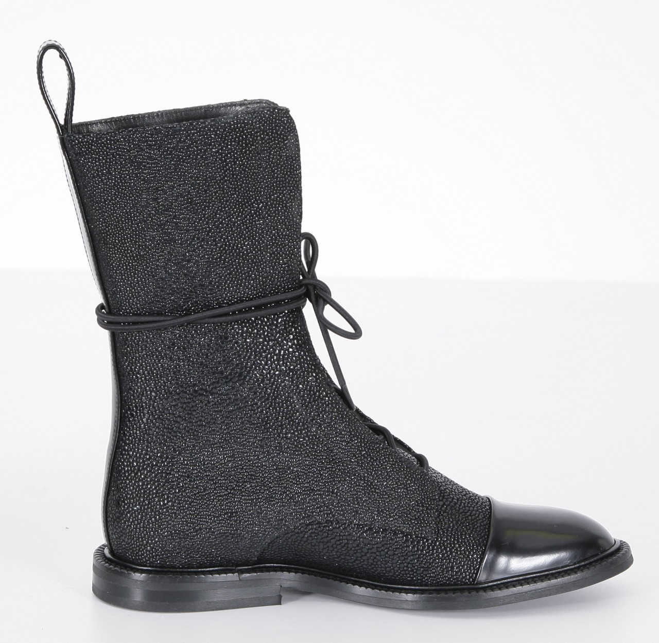 Inch2 Caviar Brogue Boots - Luxefashion.de